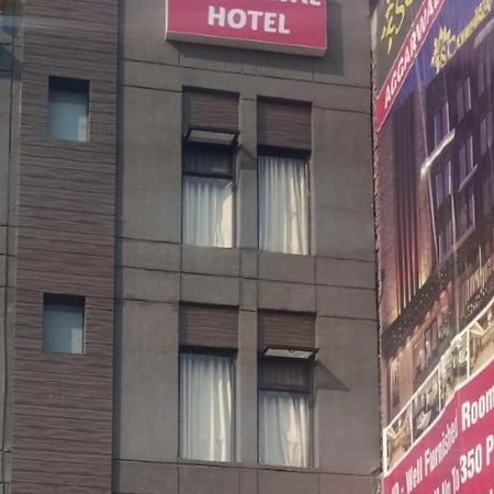 Hotel S C Residency Zirakpur Exteriér fotografie